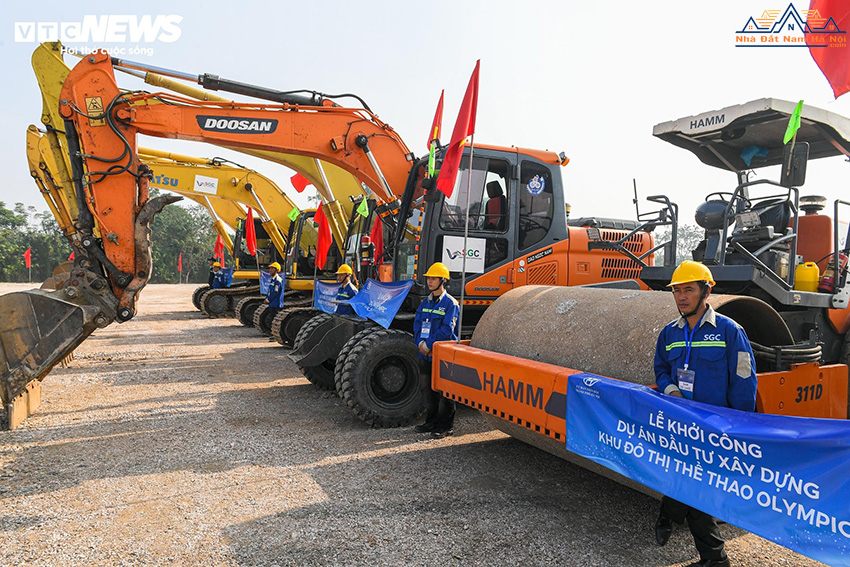 Hiện trạng dự án khu đô thị Olympic hơn 925.000 tỷ tại Hà Nội; Hiện trạng dự án khu liên hợp thể thao Olympic hơn 925.000 tỷ tại Hà Nội; tiến độ thực hiện dự án khu đô thị Olympic hơn 925.000 tỷ tại Hà Nội; tiến độ thực hiện khu liên hợp thể thao Olympic hơn 925.000 tỷ tại Hà Nội;Hà Nội duyệt quy hoạch chi tiết 1/500 khu khu đô thị thể thao Olympic của Vingroup; Chủ đầu tư dự án khu đô thị thể thao Olympic; Các phân khu chi tiết khu đô thị thể thao Olympic; Vị trí khu đô thị thể thao Olympic; Phân khu A khu đô thị thể thao Olympic; Phân khu B khu đô thị thể thao Olympic; Phân khu C khu đô thị thể thao Olympic; Phân khu D khu đô thị thể thao Olympic; 